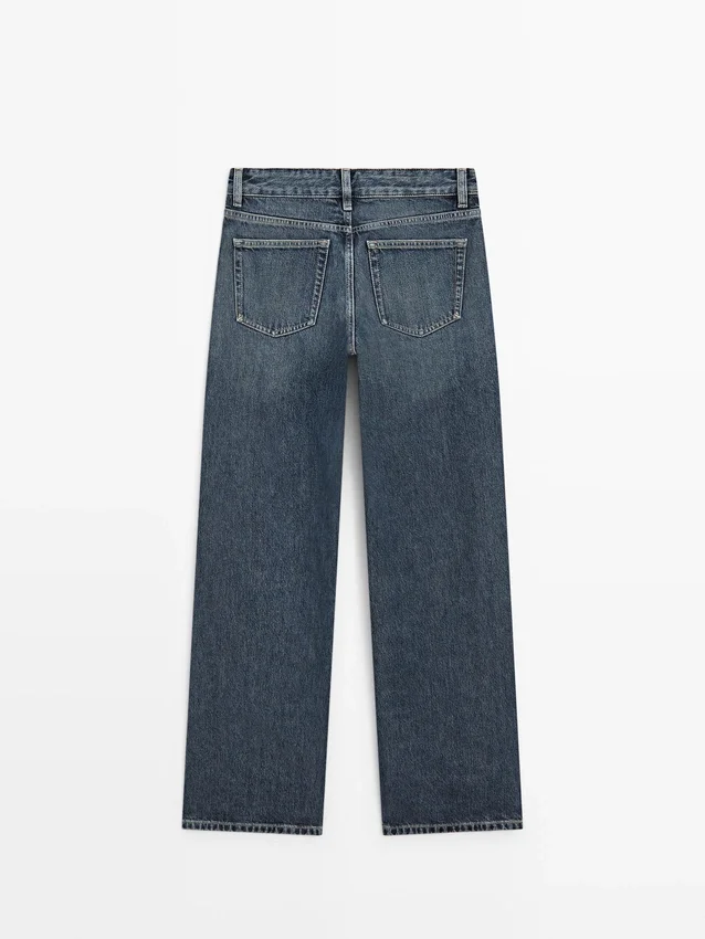 Jean taille moyenne à jambes larges Jean taille moyenne à jambes larges
