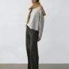 Jean taille moyenne à jambes larges Jean taille moyenne à jambes larges
