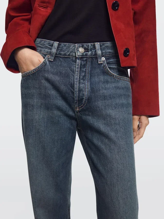 Jean taille moyenne à jambes larges Jean taille moyenne à jambes larges