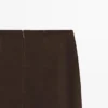 Jupe midi droite en cuir nubuck Jupe midi droite en cuir nubuck