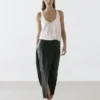 Jupe midi en cuir nappa avec coutures Jupe midi en cuir nappa avec coutures