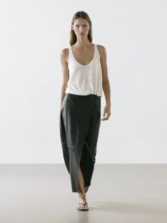 Jupe midi en cuir nappa avec coutures
