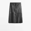 Jupe midi en cuir nappa avec détails en dentelle Jupe midi en cuir nappa avec détails en dentelle