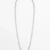 Long collier en dentelle à plusieurs façons de porter Long collier en dentelle à plusieurs façons de porter