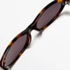 Lunettes de Soleil étroites effet écaille Lunettes de Soleil étroites effet écaille
