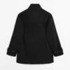 Manteau à col montant en mélange de laine avec fermeture à boutons Manteau à col montant en mélange de laine avec fermeture à boutons