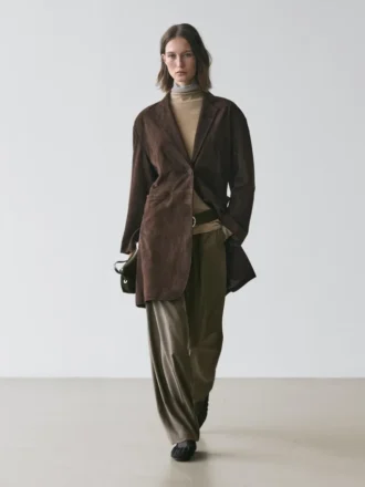 Manteau long en cuir suédé