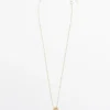 Mini collier avec pendentif en dentelle Mini collier avec pendentif en dentelle
