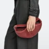 Mini sac demi-lune en cuir nappa Mini sac demi-lune en cuir nappa