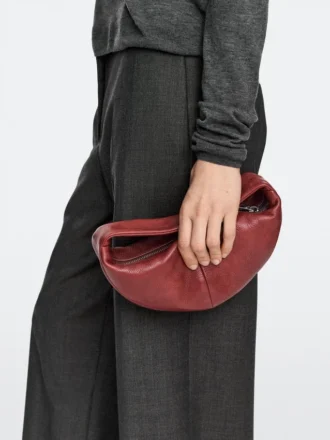 Mini sac demi-lune en cuir nappa