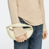 Mini sac demi-lune en cuir nappa Mini sac demi-lune en cuir nappa