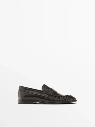 Mocassins en cuir gaufré