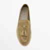 Mocassins en cuir refendu avec pompons Mocassins en cuir refendu avec pompons