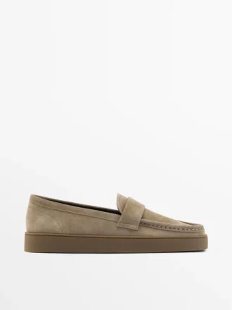 Mocassins en cuir refendu avec semelle caramel
