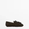 Mocassins en daim refendu avec franges et pompons Mocassins en daim refendu avec franges et pompons