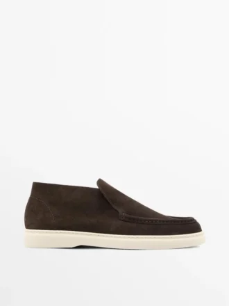 Mocassins style bottines en cuir refendu