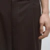 Pantalon ample en mélange de laine fraîche Pantalon ample en mélange de laine fraîche