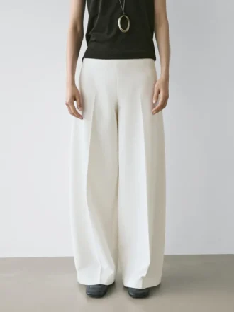Pantalon ample et volumineux