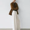 Pantalon ample et volumineux Pantalon ample et volumineux