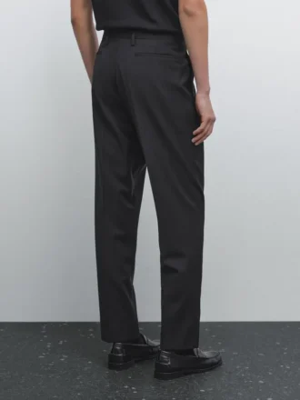 Pantalon de costume uni en laine