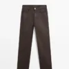 Pantalon droit à taille haute en tissu ciré Pantalon droit à taille haute en tissu ciré