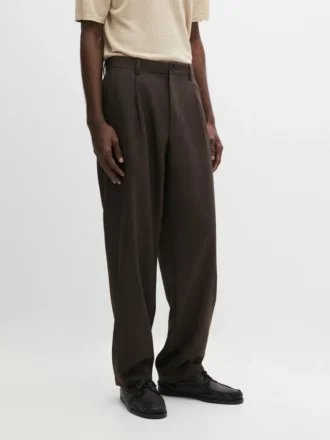 Pantalon en laine à pinces