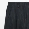 Pantalon en lin à jambes larges et à fines rayures Pantalon en lin à jambes larges et à fines rayures