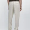 Pantalon en lin léger avec motif à chevrons Pantalon en lin léger avec motif à chevrons