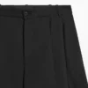 Pantalon fluide avec pinces Pantalon fluide avec pinces