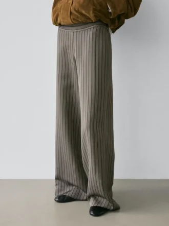 Pantalon à jambes larges avec détails rayés