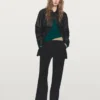 Pantalon à jambes larges à fines rayures Pantalon à jambes larges à fines rayures