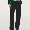 Pantalon à jambes larges à fines rayures Pantalon à jambes larges à fines rayures
