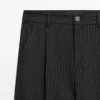 Pantalon à jambes larges à fines rayures Pantalon à jambes larges à fines rayures