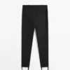 Pantalon à ourlets élastiqués Pantalon à ourlets élastiqués