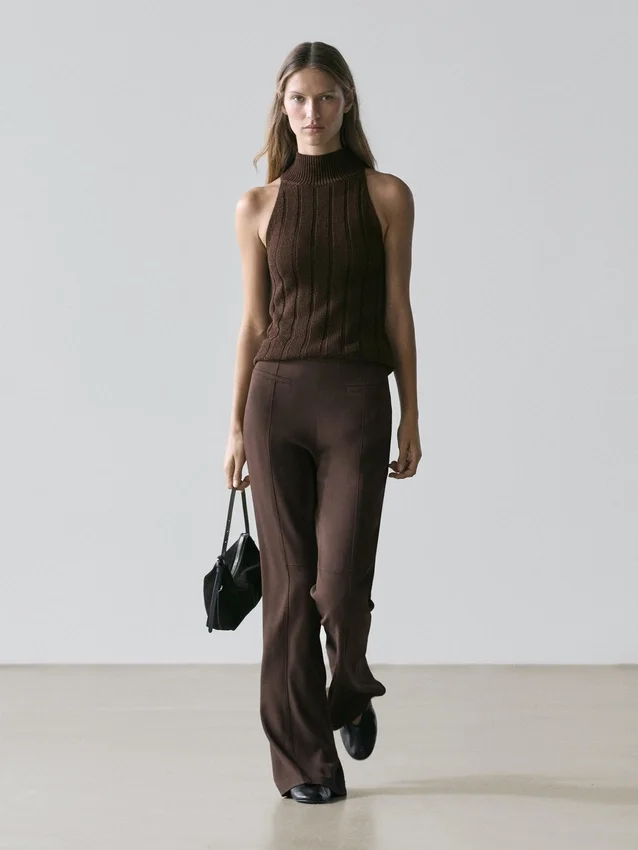Pantalon évasé avec poche Pantalon évasé avec poche