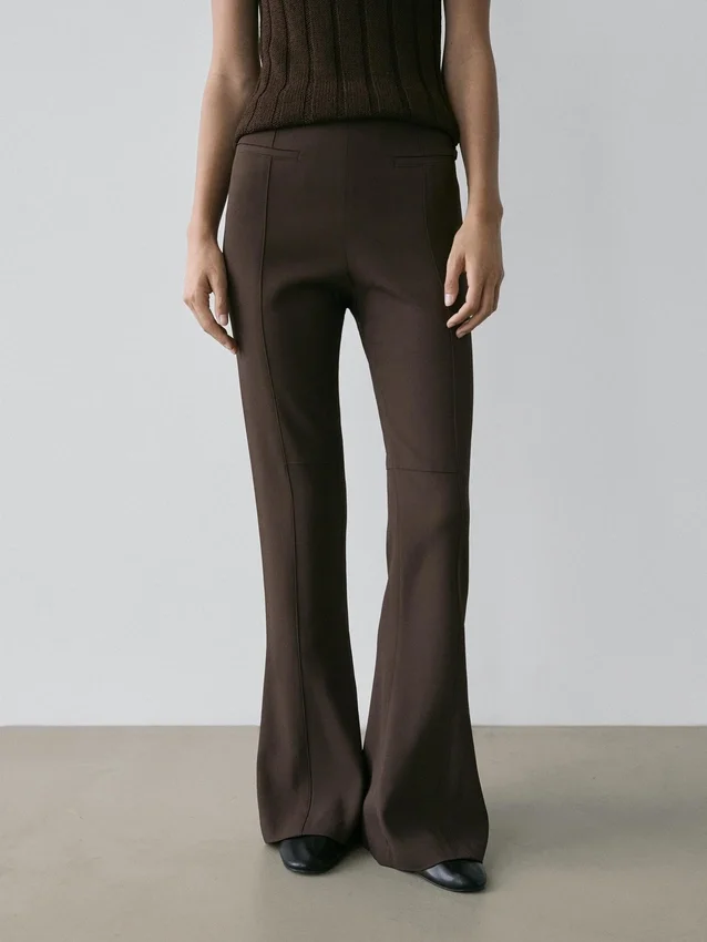 Pantalon évasé avec poche Pantalon évasé avec poche