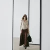 Pantalon évasé en cuir suédé Pantalon évasé en cuir suédé