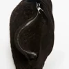 Petit sac en cuir refendu tressé Petit sac en cuir refendu tressé