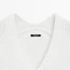 Pull à col en V ajouré