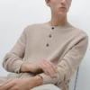 Pull en coton à col Henley