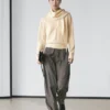 Pull en maille avec détail écharpe Pull en maille avec détail écharpe