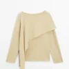 Pull en maille avec détail écharpe Pull en maille avec détail écharpe