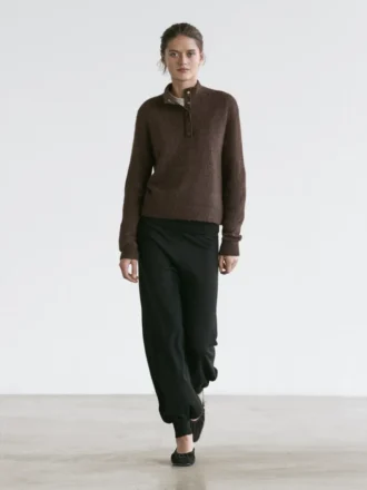 Pull en maille à col montant avec boutons-pression