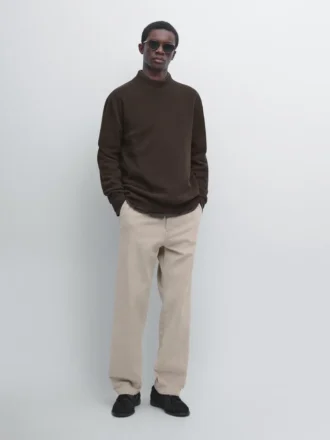 Pull en maille de coton mélangé avec col roulé