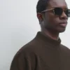 Pull en maille de coton mélangé avec col roulé Pull en maille de coton mélangé avec col roulé