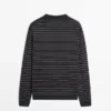 Pull en maille à manches longues rayé Pull en maille à manches longues rayé