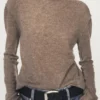 Pull en maille mélangée de laine avec col roulé Pull en maille mélangée de laine avec col roulé
