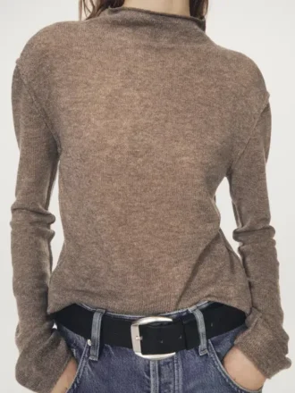 Pull en maille mélangée de laine avec col roulé