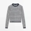 Pull en maille rayée de coton et de soie Pull en maille rayée de coton et de soie