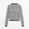 Pull en maille rayée de coton et de soie Pull en maille rayée de coton et de soie